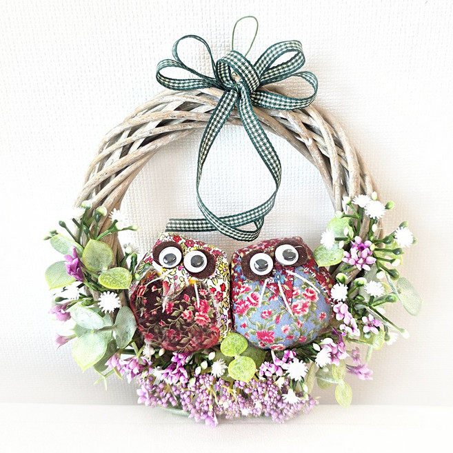 부엉이 장식인형 돈복들어오는 풍수 인테리어 소품 현관장식품 벽걸이 벽장식 미니어처 조화, 부엉이가든