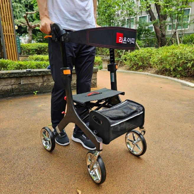 카본 노인 보행보조기 라온아띠 KCS-518 실외용 보조 보행기 할머니유모차 성인 환자용 워커 노인 장기요양 복지용구 실버용품 요양등급 어르신물품, 노인장기요양등급 할인구매(본인부담금 9%), 1개