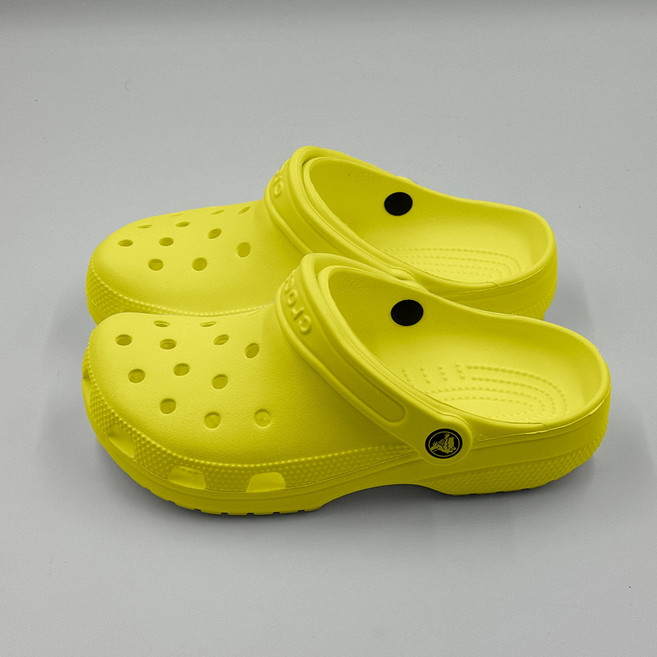 크록스 클래식 클로그 샌들