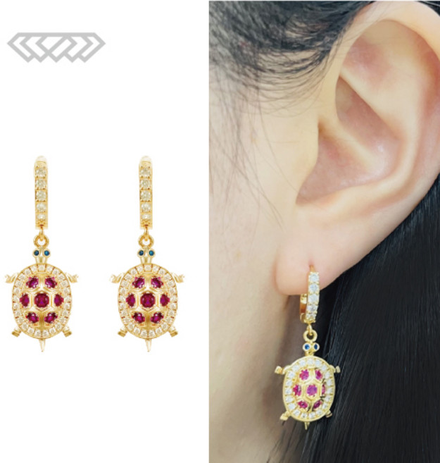 [다섯가지 주얼리] 럭키 거북이 옐로우골드 귀걸이