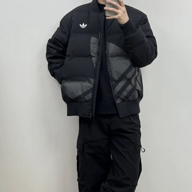 아디다스 오리지널 칠랙스 트레포일 푸퍼 숏패딩 자켓 블랙 JL8409