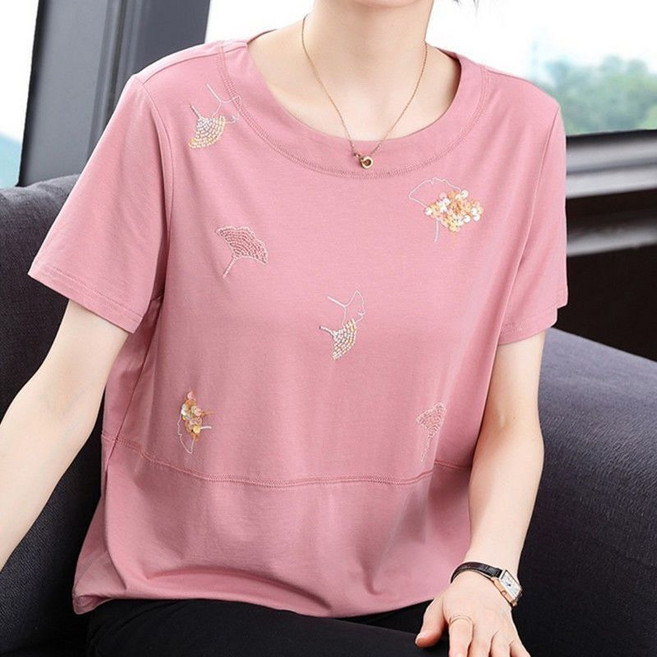 Neirny 중년 여성 빅사이즈 라운드넥 반팔 티 여름 엄마룩 순면 자수 루즈핏 데일리 기질 패션 블라우스 하객룩 냉장고 상의