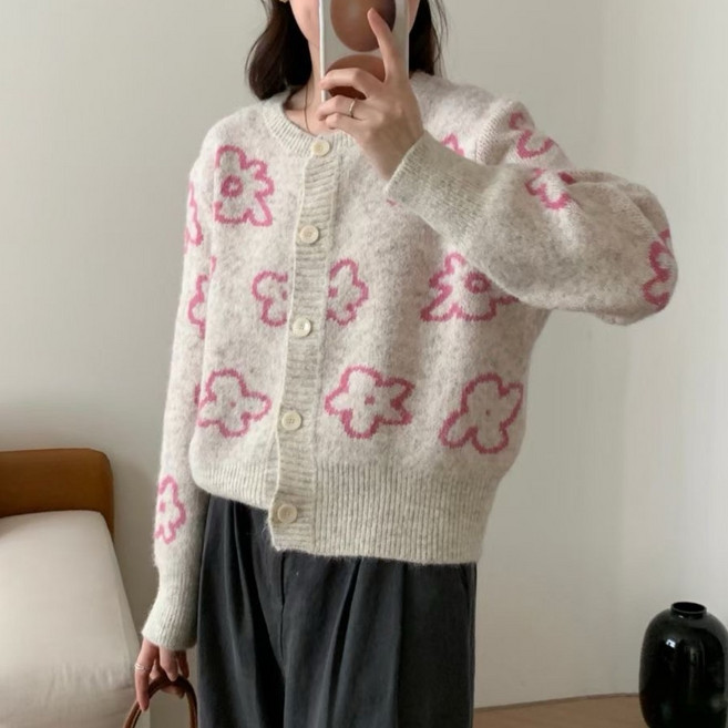 썸머바이브 NQ-427 여성 플라워 패턴 라운드넥 니트 가디건