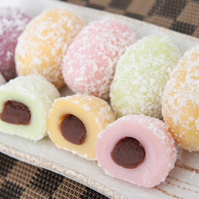 천번을 치대어 쫄깃한 코코넛 팥떡 500g. 다섯가지(딸기 망고 멜론 불루베리 체리) 맛, 1개, 500g