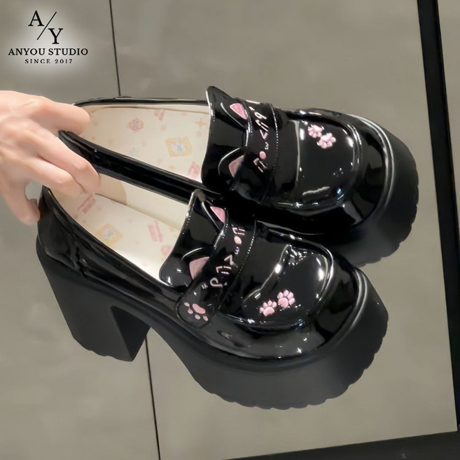 ANYOU 트렌디한 패션 로퍼 8cm 두풋 힐 로퍼 여성 블랙 귀여운 스트릿 캐주얼 신발 합성가죽 에나멜 블랙 로퍼
