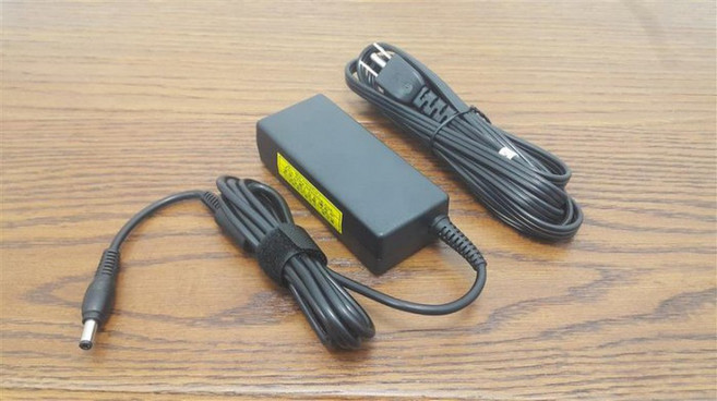 TOSHIBA 65W 變壓器 19V 3.42A 筆電充電器, 1個