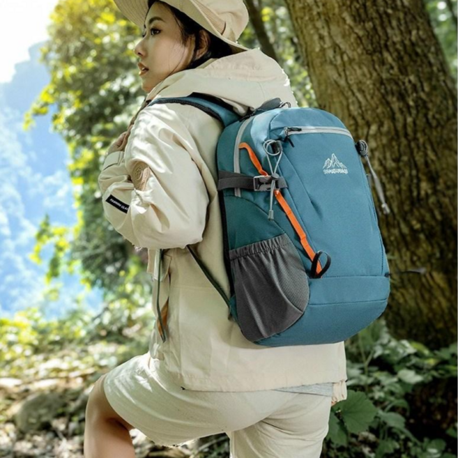 초경량 방수 대용량 등산가방 캠핑 트레킹 여행 아웃도어 전용, 하늘색