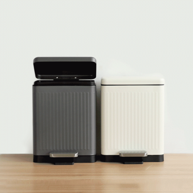 [살롱앙드레]무소음 위생 냄새 차단 401 스텐 거실 페달 휴지통 10L, 티타늄그레이