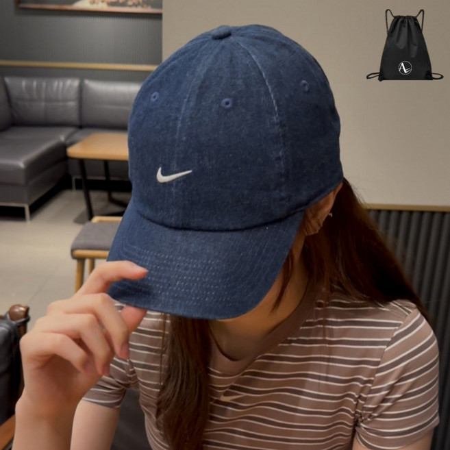 (백화점 정품) 나이키 데님 흑청 볼캡 모자 남녀공용 데일리 커플 야구모자 블루 (스포젠 다용도가방 지급)