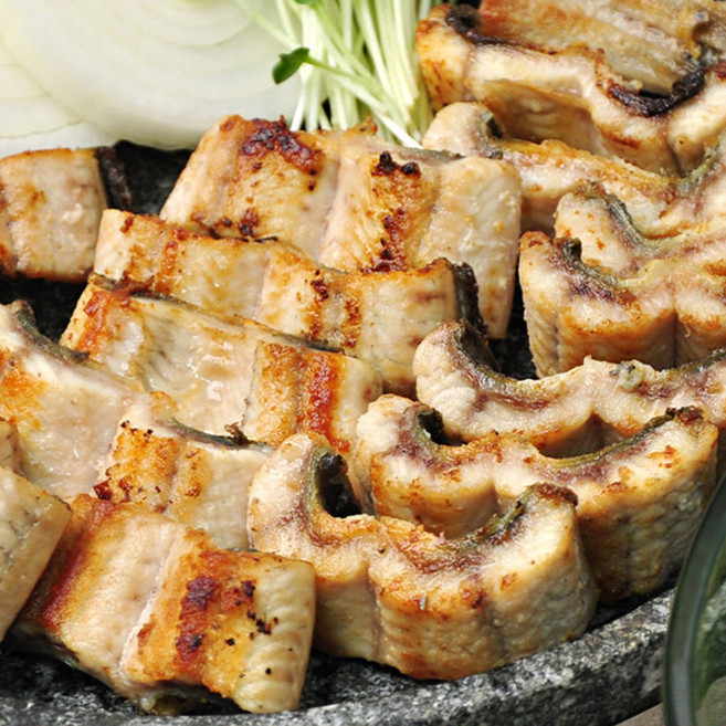 고창 민물장어 풍천 자포니카 손질 장어 1kg 2kg, 소스4개+초생강2개 증정, 1세트, 2kg(손질후 1400g 내외)