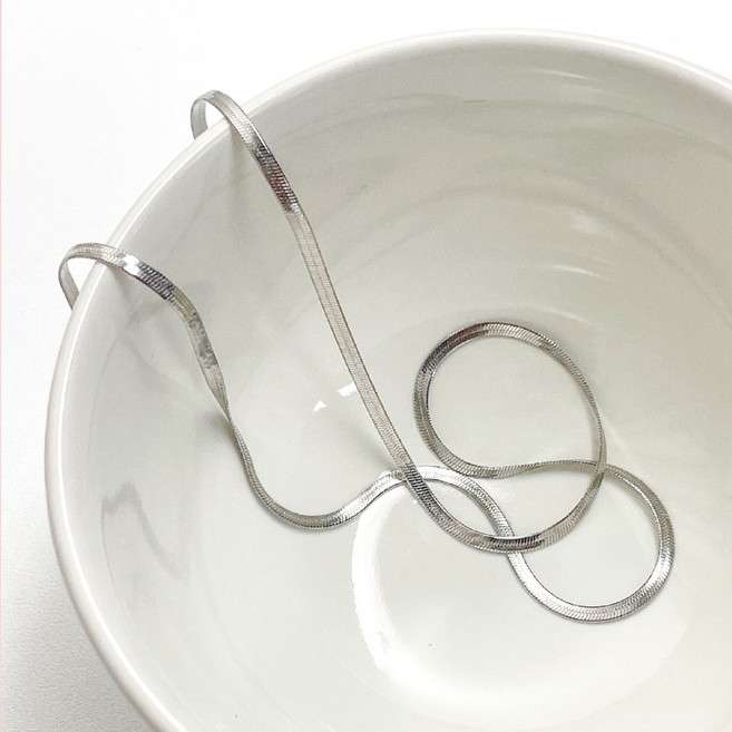 띵니 써지컬스틸 뱀줄 골드 실버 로즈골드 패션 2미리 여성 목걸이