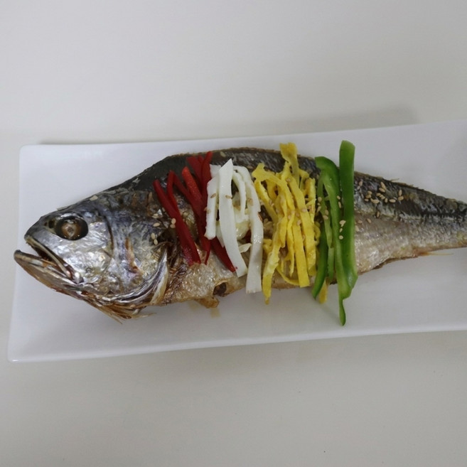 [영광누님맛보증] 법성포 찐 보리굴비 내장제거 특품 생기마루, 1세트, 5미 900g 내외, 일반포장