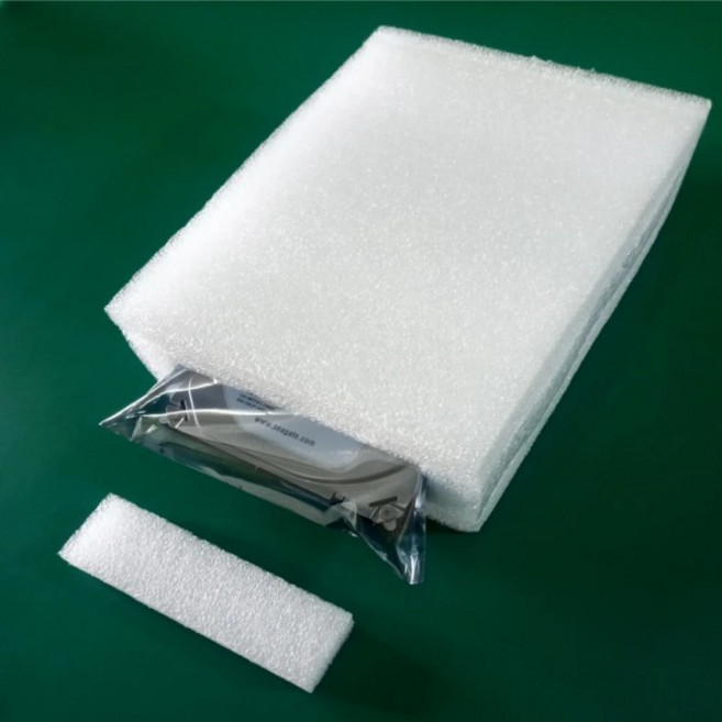 씨게이트 아이언울프 프로 ST14000NE0008 14TB 7200RPM 3.5 SATA NAS HDD 보증