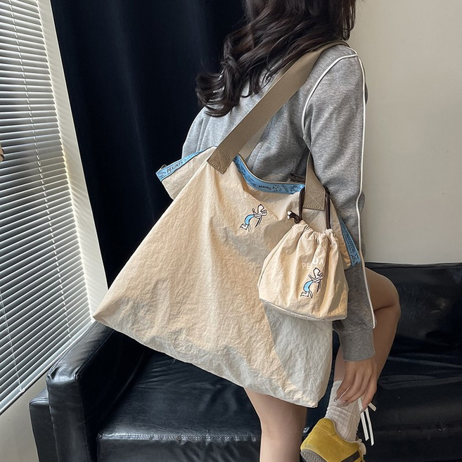 {당일배송} 차차앤코 센스폭발 고퀼리티 업그레이드 스누피에코백+파우치세트 초경량 대용량 데일리백 캐리어연결보조백