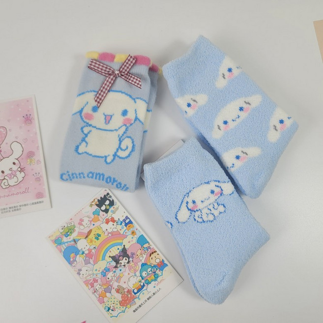 정품 산리오 수면양말세트 캐릭터 따뜻한 겨울 양말 키티 마이멜로디 쿠로미 포차코 폼폼푸린 시나모롤