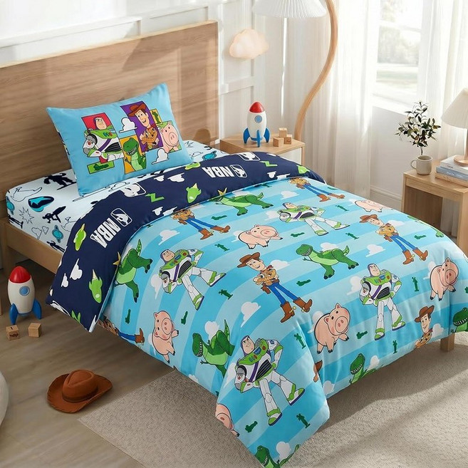 Northwest Disney Lilo & Stitch Full Size Comforter Set 5 Piece Reversible Design Ultra Soft Fade, 토이 스토리
