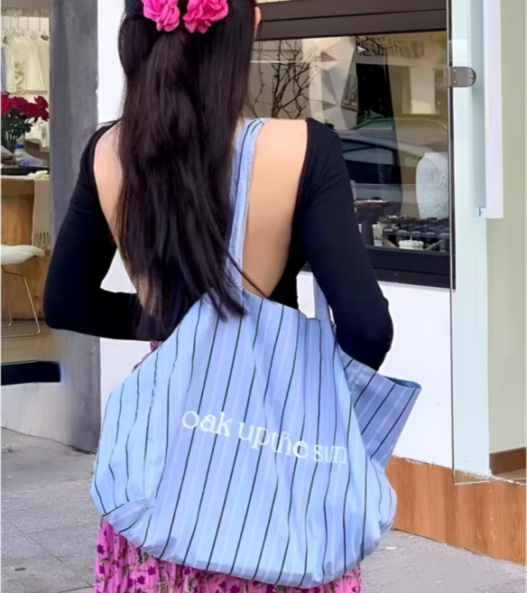 대용량 스트라이프 레터링 캔버스 가방