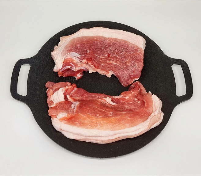 [산속애흑돼지] 흑돼지 흑돈 뒷다리살 후지 500g 구이용 수육용 찌개용 불고기용, 불고기용500g, 1개