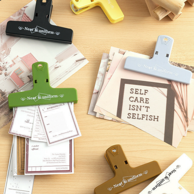 어웨이크여미 북클립 과자 다용도 자석 집게 4P ( 화이트 + 블랙 + 라이트 블루 + 그린 ), 1세트