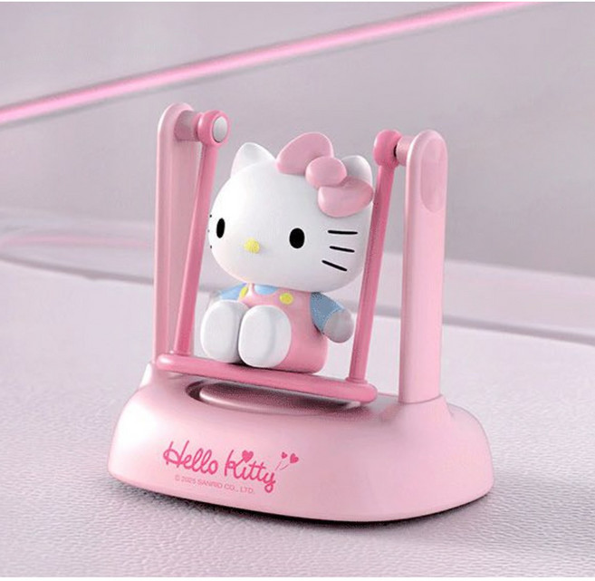 헬로키티 솔라 스윙 차량용 방향제 움직이는 산리오 선물, 1개