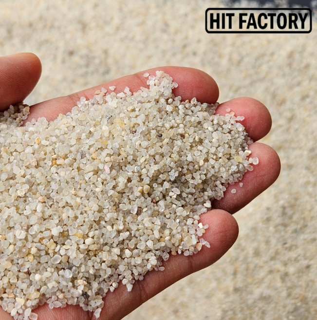 [히트팩토리] 굵은건조모래-[입자굵은 모래/ 고운모래/ 마른모래/ 세척건조 모래/ 놀이모래/ 모래놀이/어항바닥재/인테리어모래], 18kg, 1개