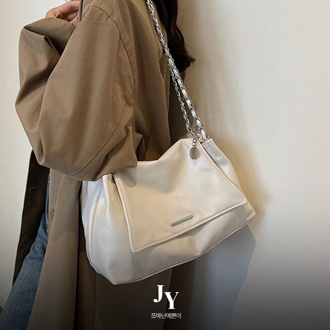 쪼예 프렌치무드 레더 대용량 체인 플랩 크로스겸 숄더백