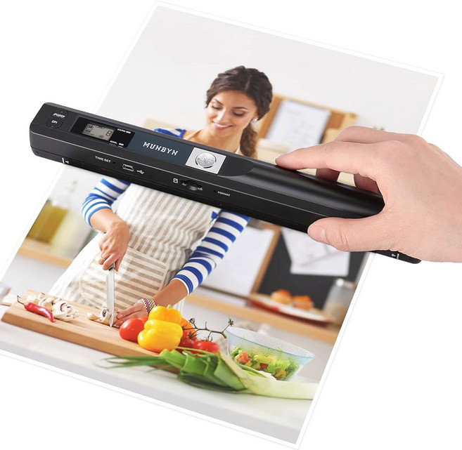 MUNBYN 휴대용 스캐너 A4 문서용 사진 스캐너 900 Dpi의 사진 페이지 텍스트 평면 스캔 16G SD 카드 포함 완드 문서 스캐너 USB 케이블을 통해 컴퓨, 블랙