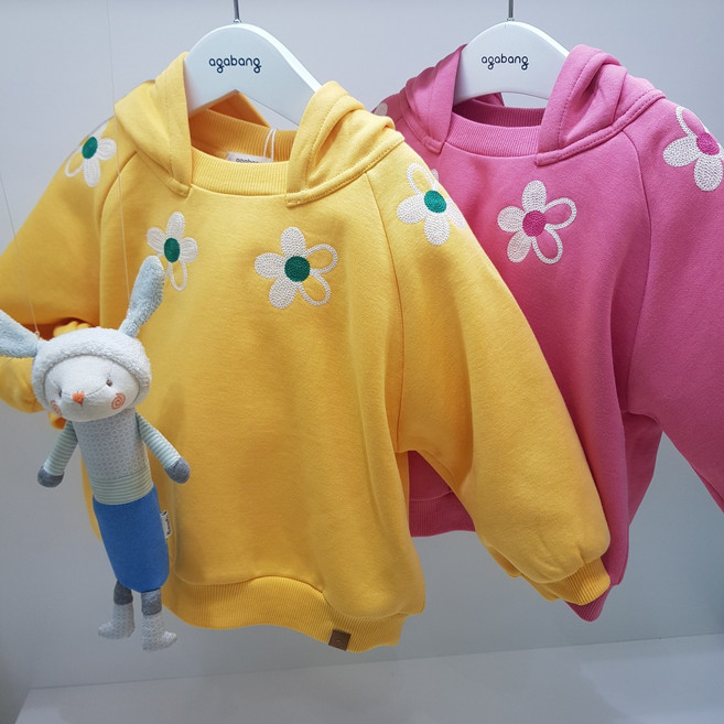 아가방 60% 겨울 베이비페어! 컬러가 정말 너무 쁜 기모 후드 티셔츠! 유아 기모 겨울 티셔츠 요걸로 외출복 놀이복 걱정없이! 기모가 있어서 스웨터 처럼 따뜻해 아동 사이즈업