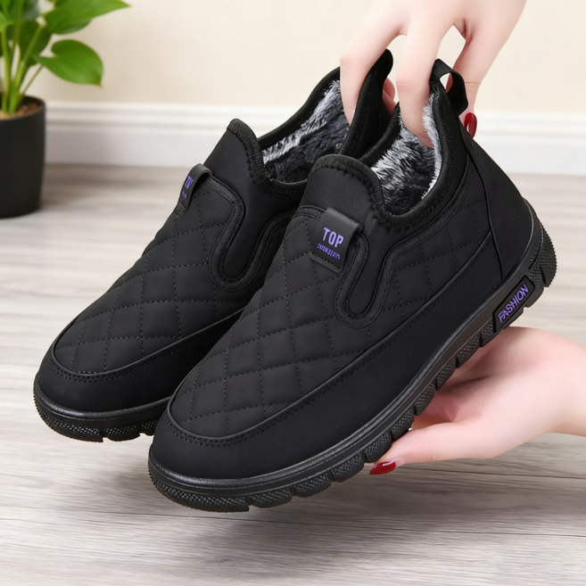 BLTER 여성 겨울신발 털신발 가죽 발수방한 미끄럼방지 슬립온 발편한 슬립온 기모 털 따뜻한 패션 볍고 여성 스니커즈 여자 털신발 국산털 여성 단화L45