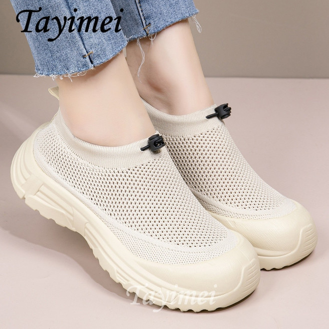 여름 운동화 샌들 통풍망 눈 미끄럼 방지 캐주얼 백팩 운동화 여자 여름 필수 소프트 바닥 가볍다 한 발 디딜 그물 신발 편안하다 하이힐