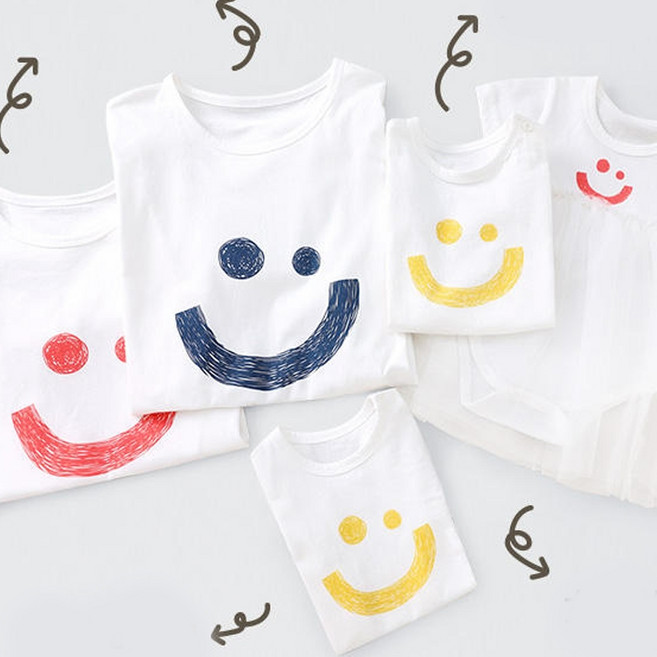 艾咪E舖 MIT台灣製 純棉T恤 情侶裝 班服 親子裝 塗鴉 大小眼 短袖【Y1031】