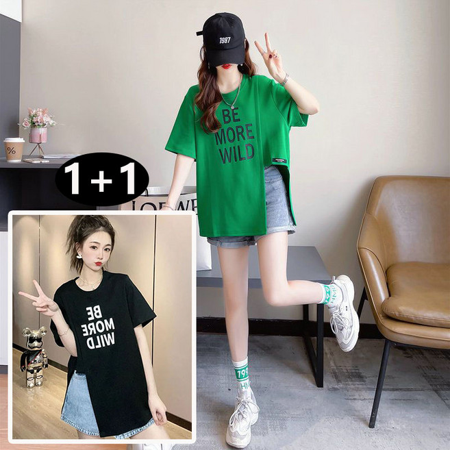 MAKABORO 1+1 여성 여름 반팔 티셔츠 라운드넥 루즈핏 레터링 프린트 언밸런스 트임 반팔티