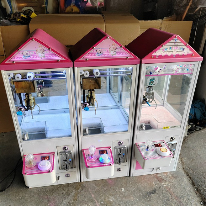 가정용 미니 인형뽑기기계 소형 크레인 장난감 캡슐 뽑기 기계 오락실 게임기 스타일 선물용 이벤트용 완구 실감 나는 크레인 머신 인테리어 소품, 옐로우 사각 모델