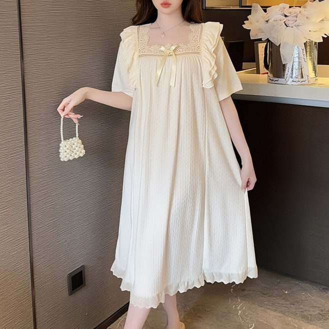 Makone 여성 스퀘어넥 네크라인 레이스트리밍 리본포인트 엘레강스 잠옷 원피스 어께프릴 패치워크 밑단 레이스패치 루즈핏 트랜드 홈웨어