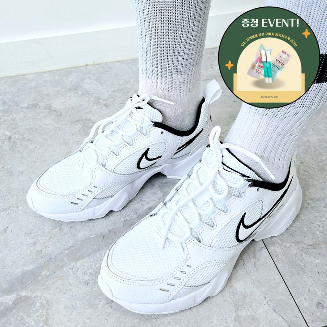 나이키 여성 가볍고 편한 러닝 운동화 에어하이츠 얼룩지우개 증정
