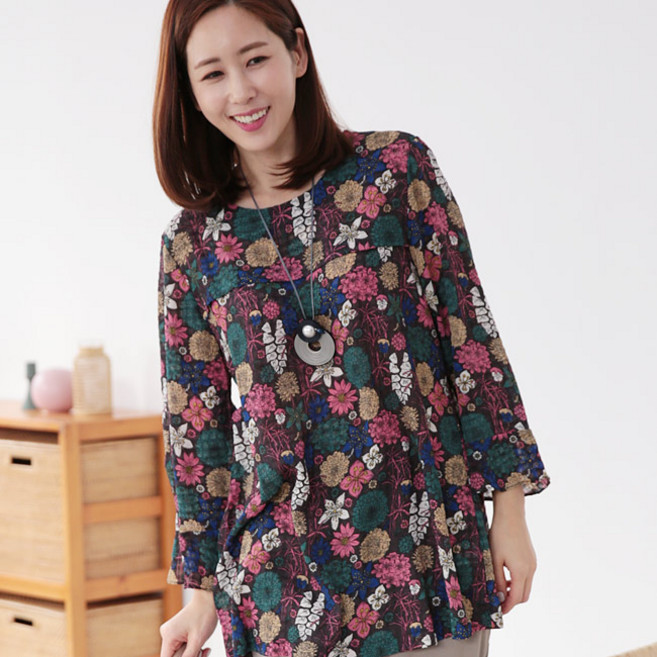 엄마옷 플라워 블라우스 꽃무늬 여성옷 간절기티셔츠 중년의류 무드 할머니옷 나팔소매 빅사이즈 엄마티셔츠