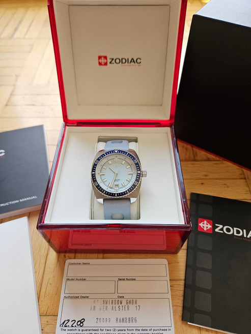 [Zodiac] 레어 별자리 해마 Zo2230 쿼츠 시계 오리지 와 설명