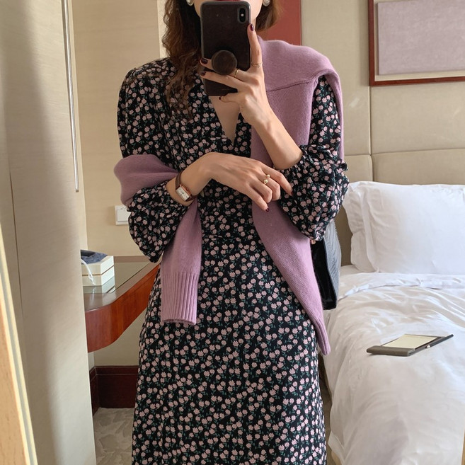 루어스룸 공드리 플라워 가을 브이넥 랩스타일 어깨 셔링 긴팔 나염 여리 롱원피스