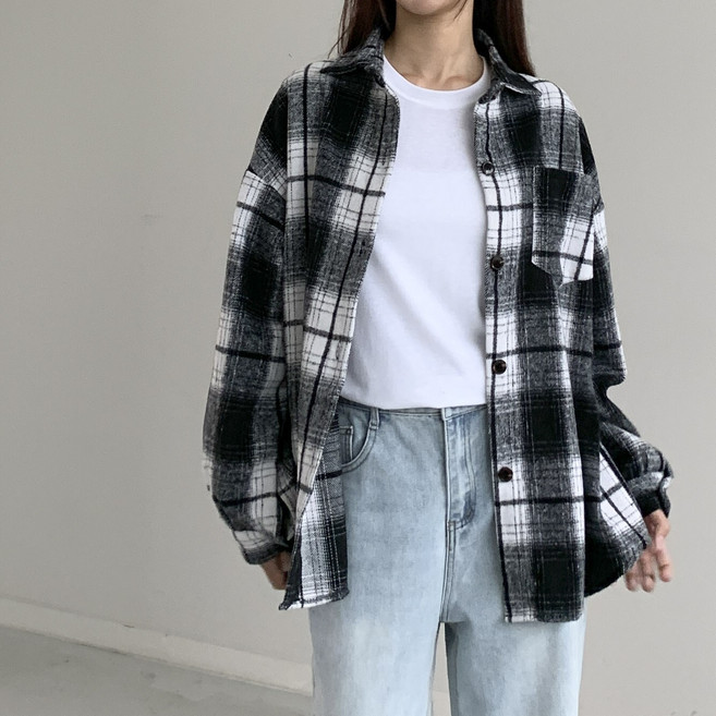 [행복여] 퍼즈 체크 포켓 루즈핏 피치 겉기모 셔츠 남방