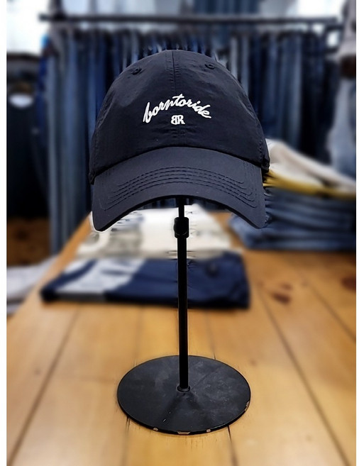 버커루BC [24년 신상] 어디에나 코디하기 좋은 기본 디자인 버커루 남여공용 나일론 자수 로고 볼캡 모자 45AP-130