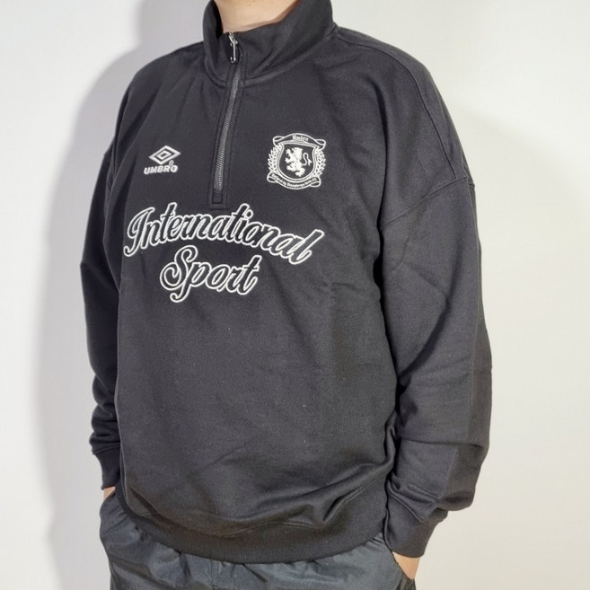 엄브로 맨투맨 크루넥 긴팔 티셔츠 하이브리드 맨투맨 바시티