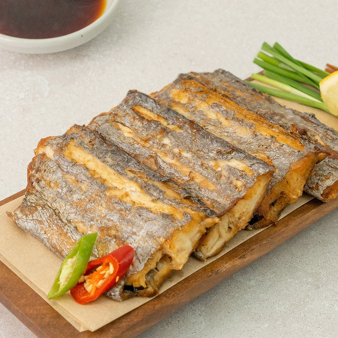 바로굽고 손질 갈치 특대 구이 냉동 세네갈, 1개, 1.8kg