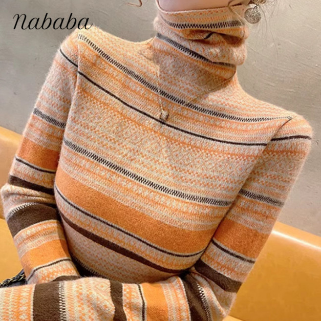 나바바 NK2690 여성 레트로 단가라 패턴 목폴라 긴팔 니트티