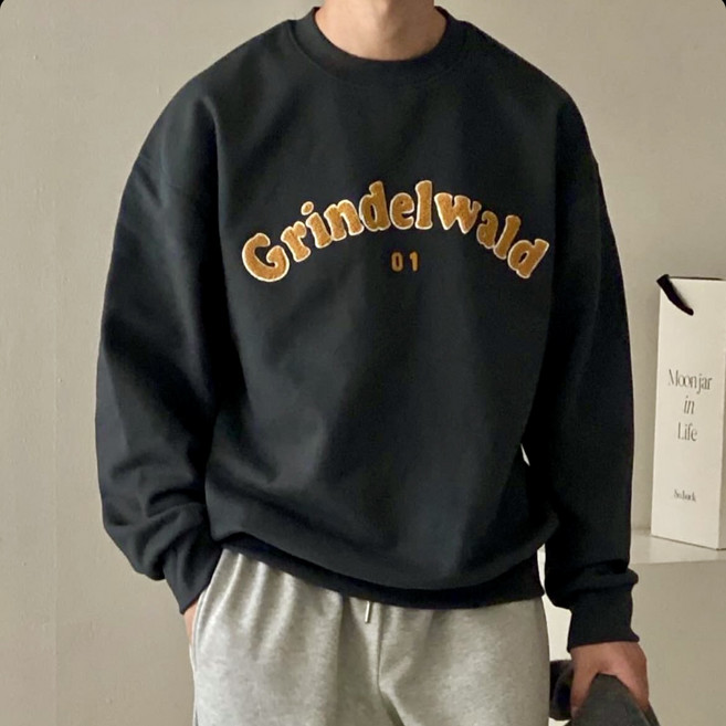 남자기모맨투맨 그린델발트자수맨투맨 세미오버핏 3컬러