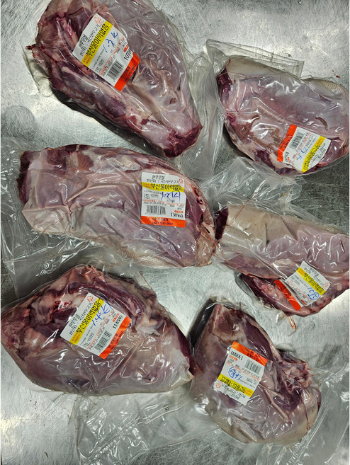 거세우설(한우우설 )구이 수육용 혀끝제거상품, 1.7kg(손질안됨), 300g