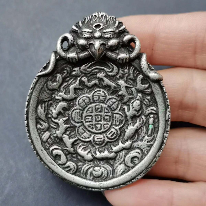 藏傳白銅九宮八卦牌 老物件銅掛件吊墜 高63mm 寬43mm 重37克, 如圖所示, 1個