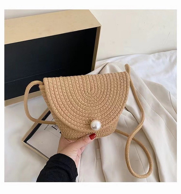 여성 미니 플랩 크로스백 진주 포인트 여름 휴양지 데일리 가방