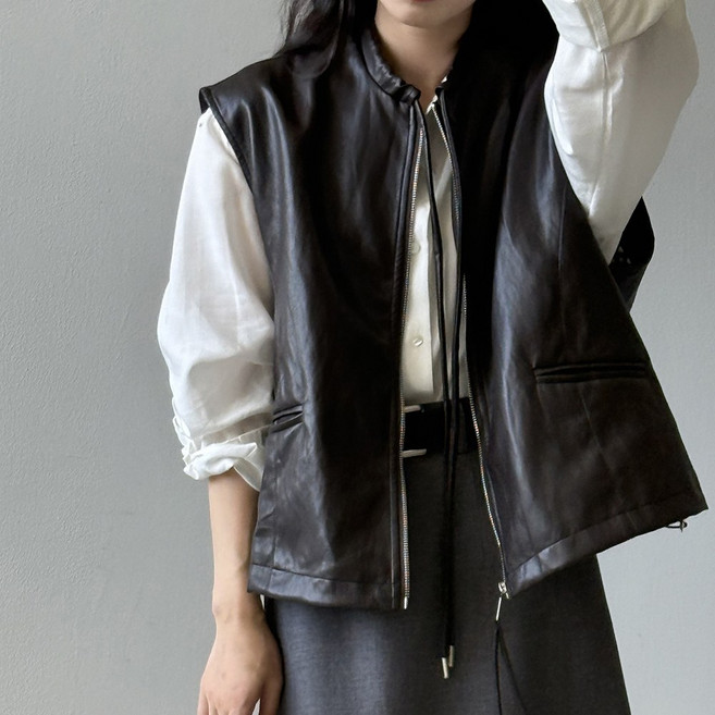 퀸앤조이 여성 봄가을 레더 체크 안감 포인트 스트링 조끼 라브앤 빅사이즈 데일리 캐주얼