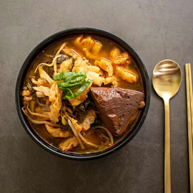 [30년전통 원조 수구레] 선지 건더기가 가득한 해장국 술안주, 2.6kg, 1개, 혼합 (선지+소구레), 중 (2600g)