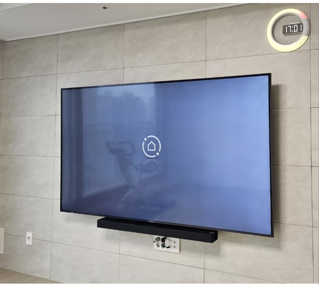 티라미슈 국산 벽걸이 티비 무타공 사운드바 거치대 LG 삼성 호환 TV 사운드바 선반 브라켓